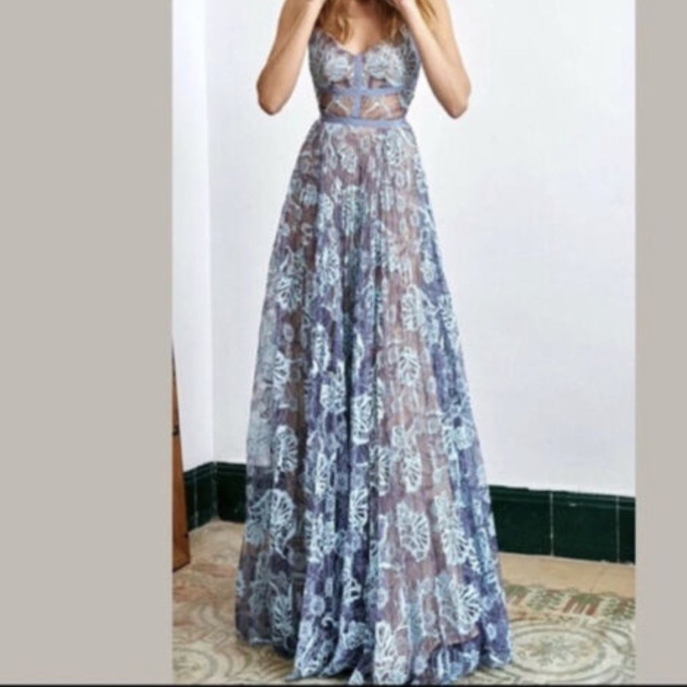 ISO Alexis Isabella dress, size small, blue colorway!